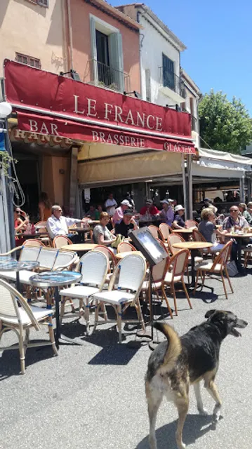 Bar Le France