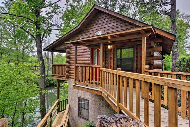 River Rush Cabin