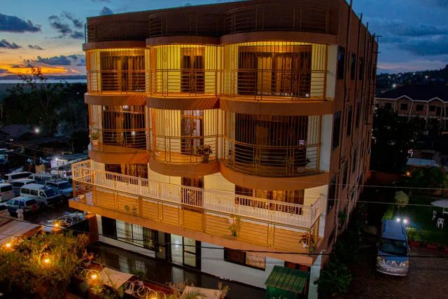 Seed Hotel-Entebbe UG