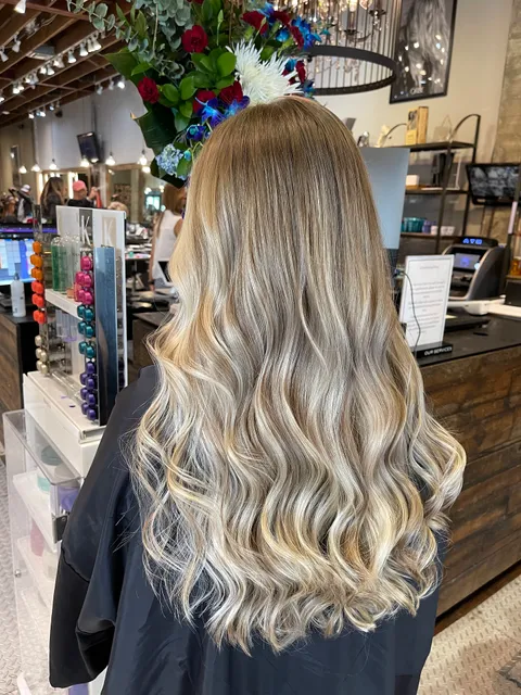 Avant-Garde Salon & Spa