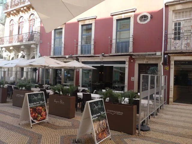 Aqua Ria Boutique Hotel