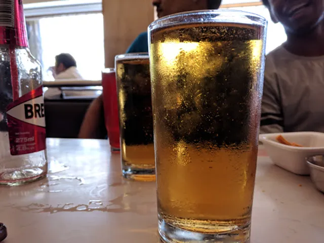 Kit Kat Restaurant and Bar