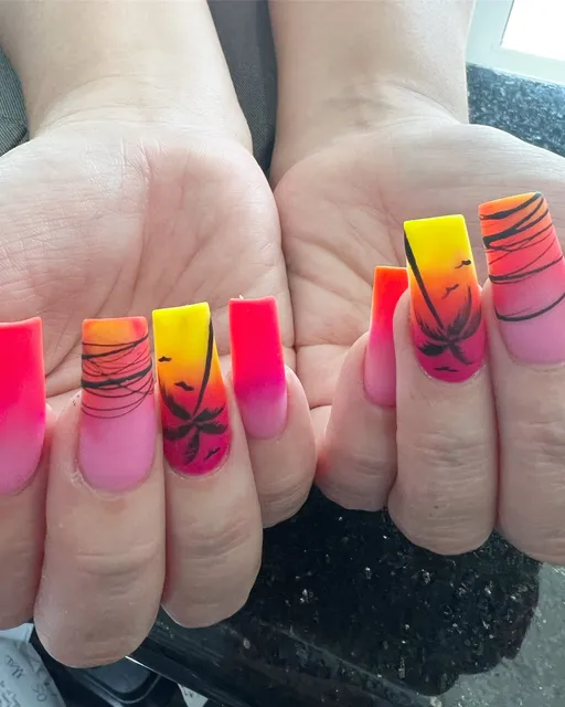 Nail Bar of Texas Cypress