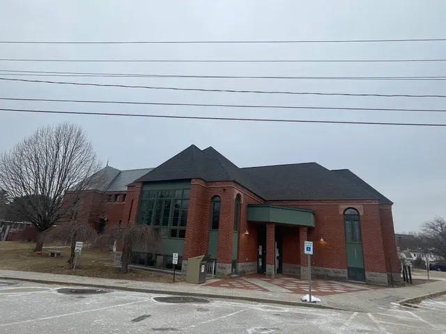 Hall Memorial Library