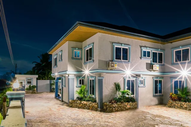 BlueGreen Guest House Baatsonaa