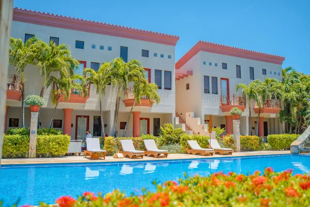 Las Sirenas by Mayan Princess