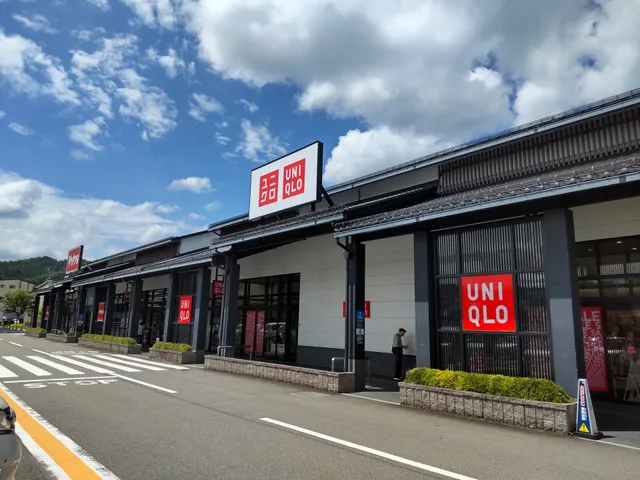 UNIQLO Frespo Takayama Store