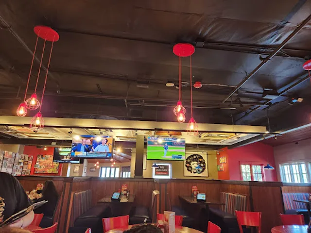 Red Robin Gourmet Burgers and Brews