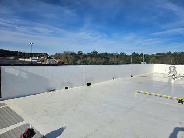 Northcrest Square Shopping Center