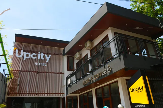 Upcity Hotel Simpang Lima by Sajiwa
