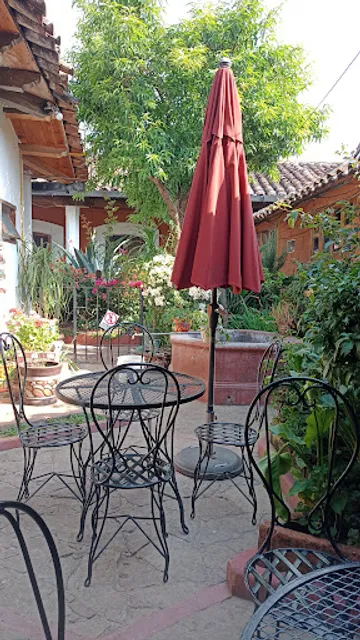 Cafetería – Panadería FANNY