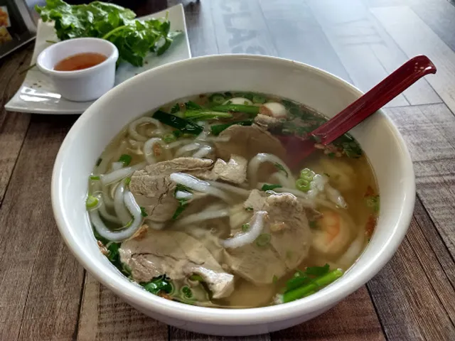 Din’s Deli - Pho, Banh Mi & More