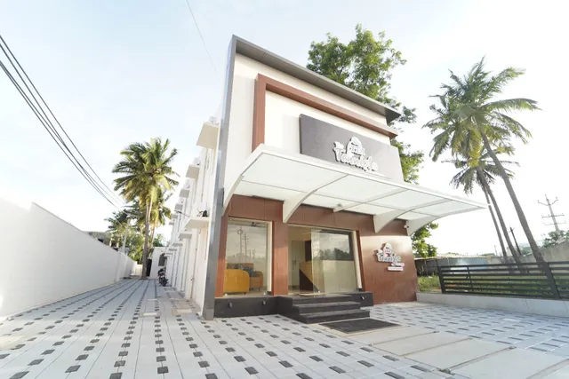 TENNINGLO LOUNGE(RG GRAND)