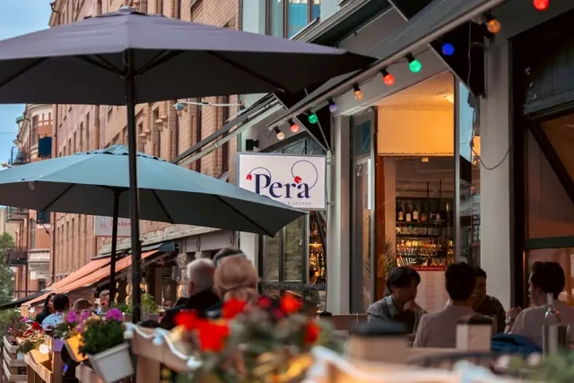 Pera Restaurang & Lounge