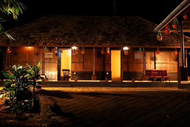 Misty Cardamom Hills Plantation Resort,Munnar