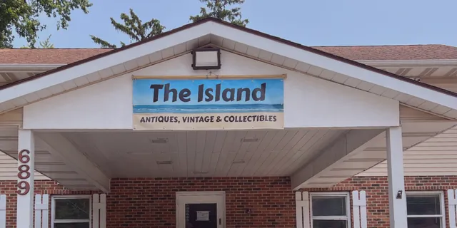 The Island Antiques and Vintage