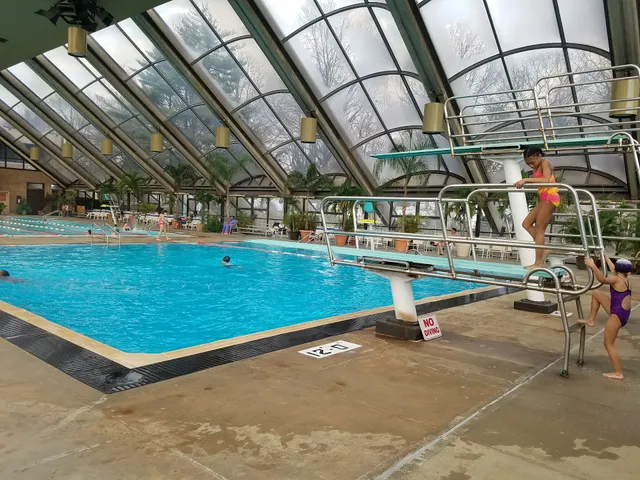 Echo Park Swimming Complex