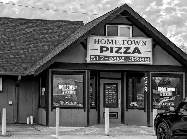 Hometown Pizza