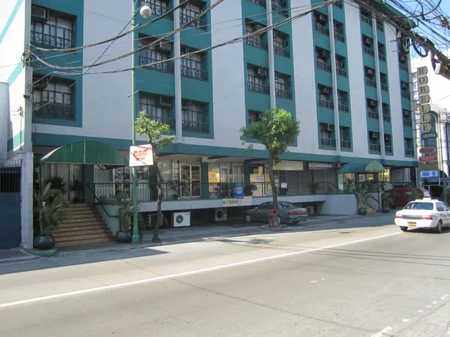 Robelle Hotel Makati