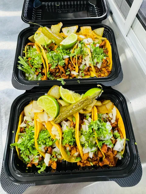 Mas Chingon Mexican Grill