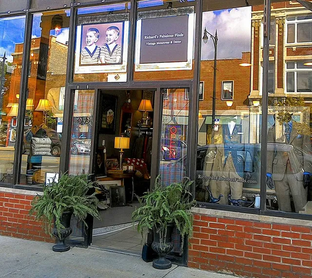 Richard's Fabulous Finds