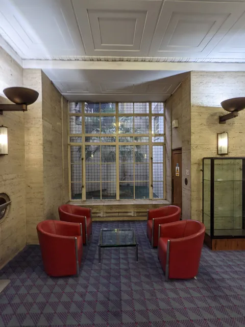 Broadway (London Underground Ltd)