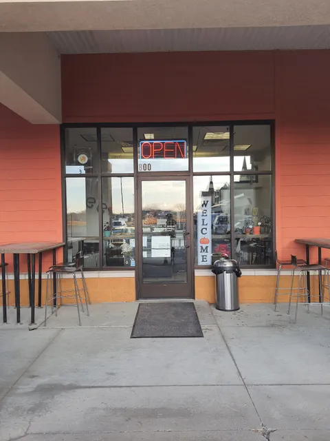 Alli B's Coffee Shop and Boutique