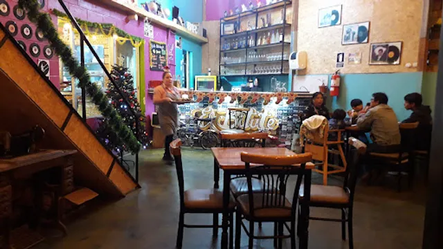 EL BITUTE piqueos bar