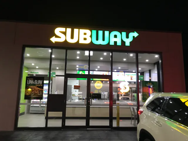 Subway Belmont