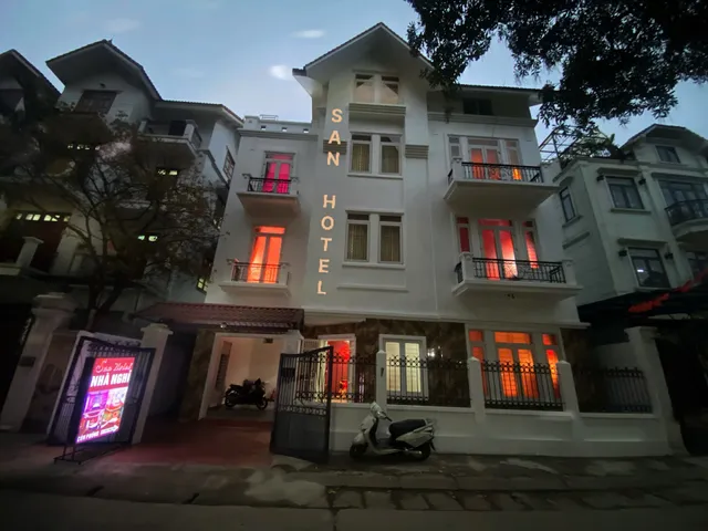 San Hotel