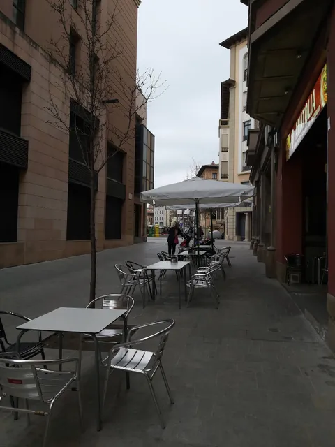 ANATOLIA KEBAB PIZZERIA (Bar, Restaurant)