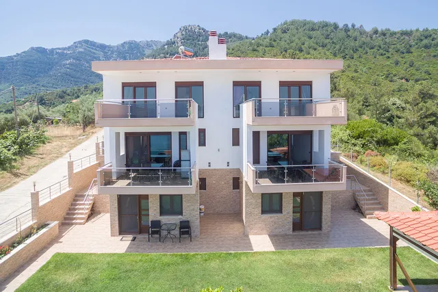 Villa Mond Sea View Apartments