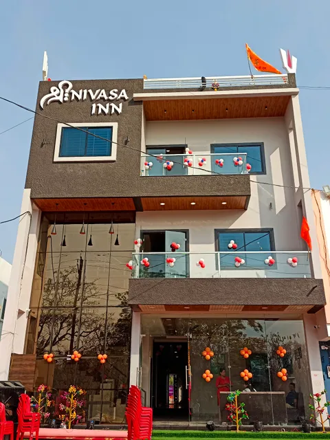 Hotel Shri Nivasa Inn