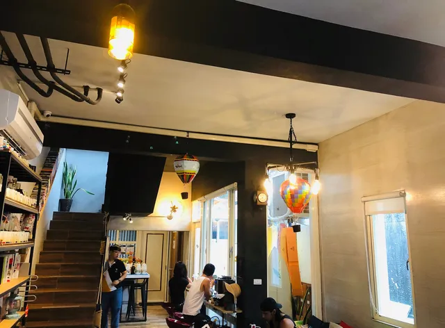 40 INN 背包倉庫肆零居 Backpackers Warehouse ( 台東國際背包客棧)民宿編號：1258