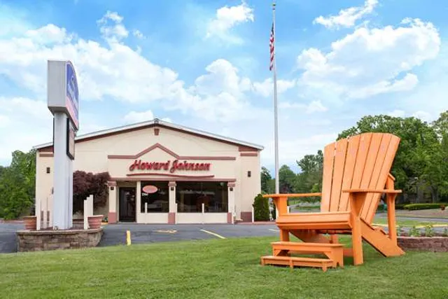 Howard Johnson by Wyndham Rocky Hill