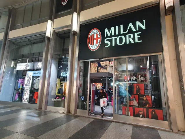 AC Milan Store