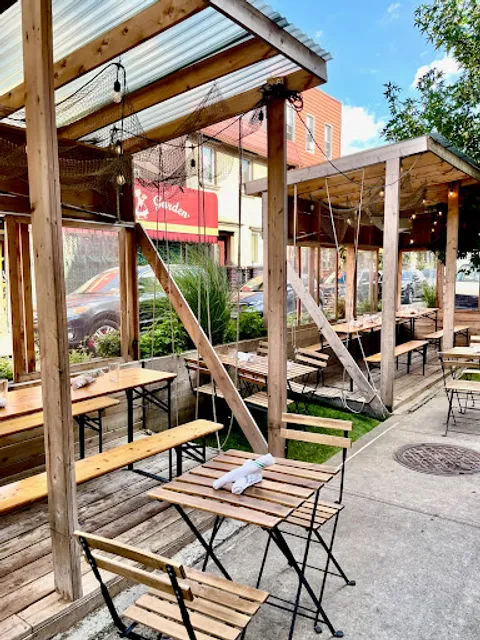 Greenpoint Fish & Lobster Co.