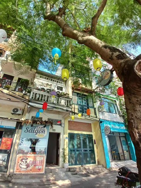 Tiệm Cà - phê Sàigòn Xưa