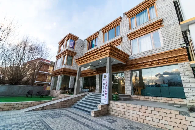 Malik Palace