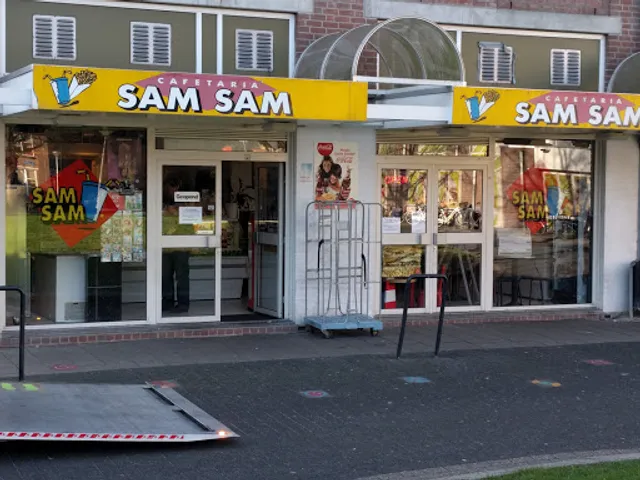 Cafe Sam Sam
