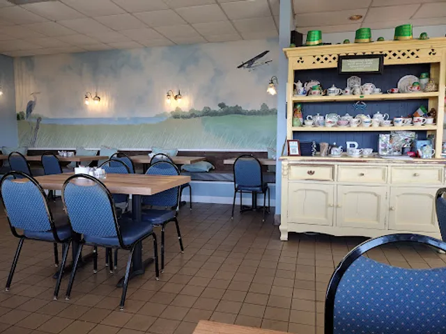 Sugar Buns Airport Cafe and Bakery