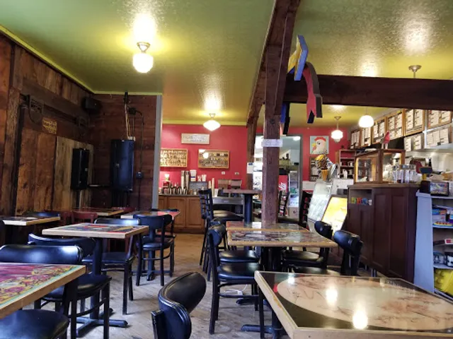 Cushman Market & Cafe