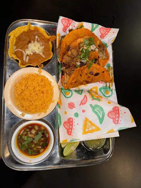 Reyes Taqueria & Cantina