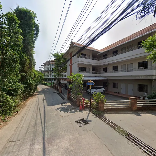 ร้านอาหารมานะ