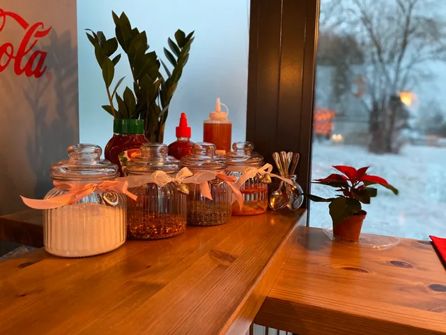 Õhetav Naeratus thai food