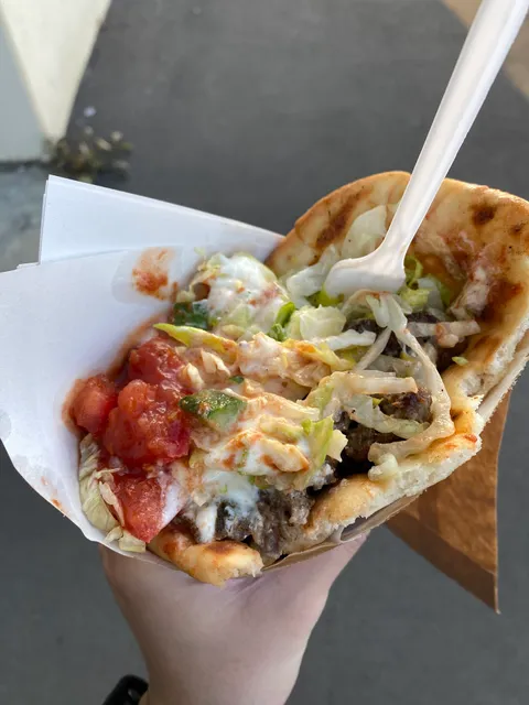 Mythos Greek Souvlakis