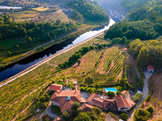 Quinta do Tapadinho - Wine & Tourism
