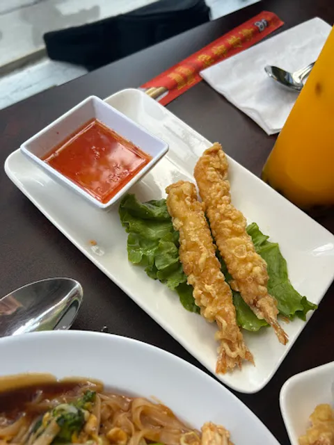 Nine & Night Thai Cuisine