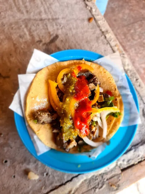 Tacos de Guisado "El Kioskito"