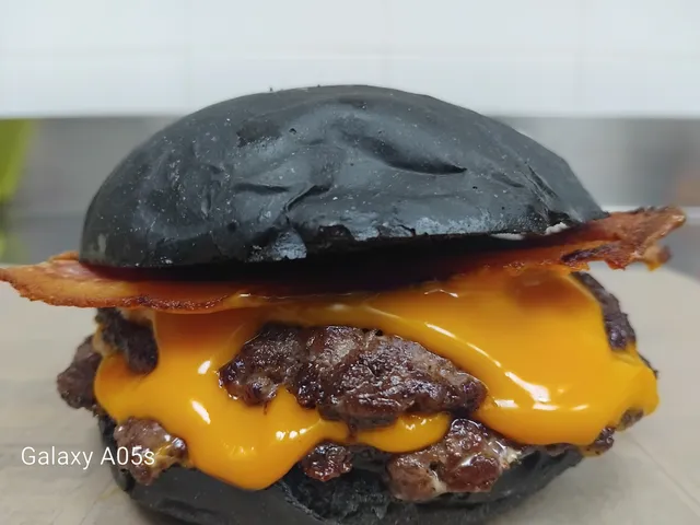 Smash Tasty Burger Grill